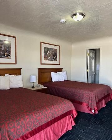Gallup Travelodge Exterior photo